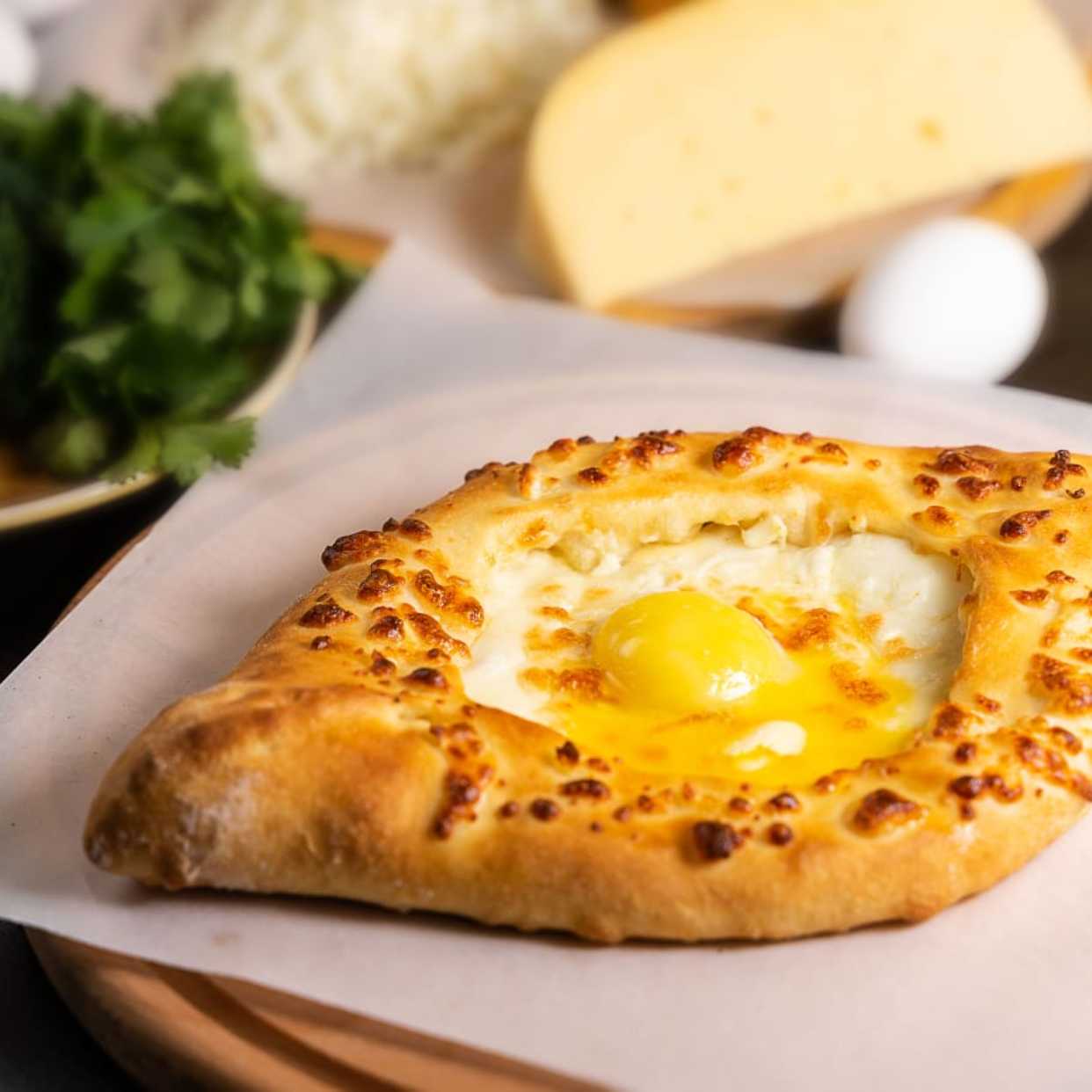 Хачапури по-аджарски